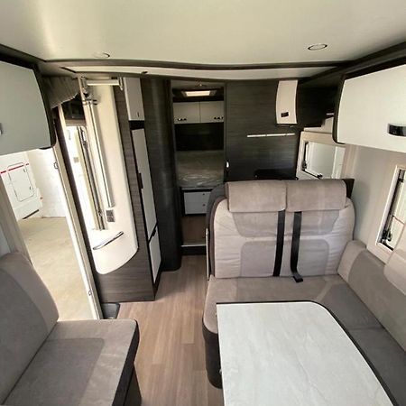 Magnifica Autocaravana Adria Matrix Axess 670Sl Granada Exterior foto