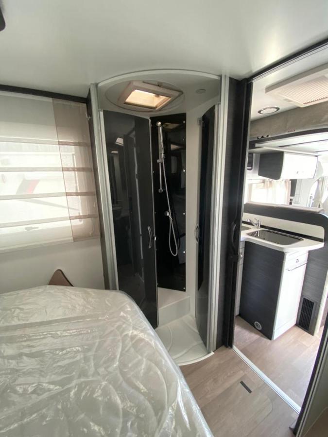 Magnifica Autocaravana Adria Matrix Axess 670Sl Granada Exterior foto