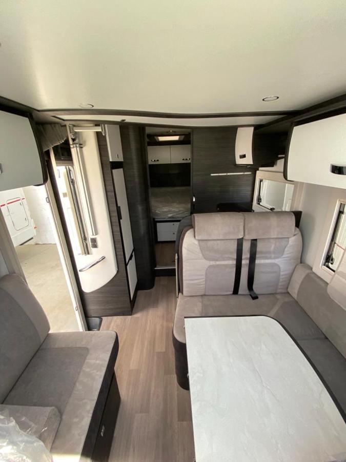 Magnifica Autocaravana Adria Matrix Axess 670Sl Granada Exterior foto