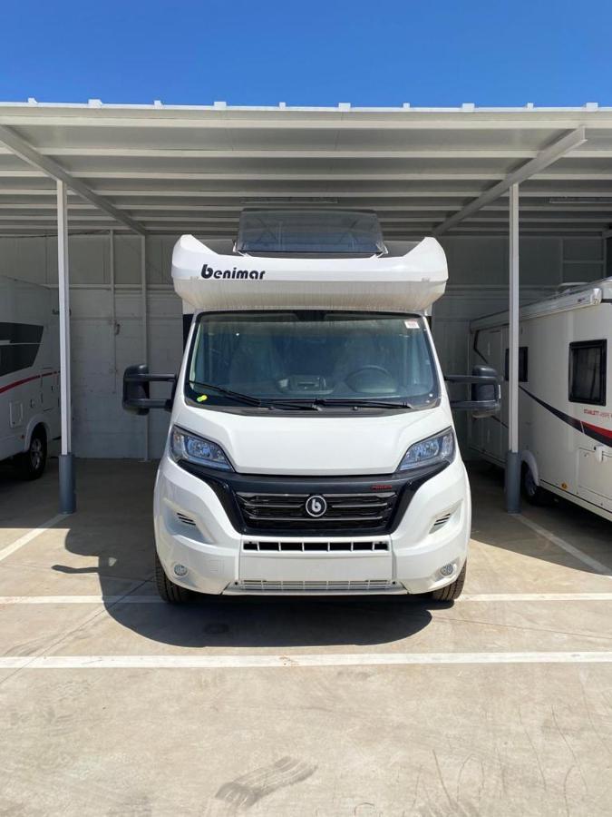 Magnifica Autocaravana Adria Matrix Axess 670Sl Granada Exterior foto